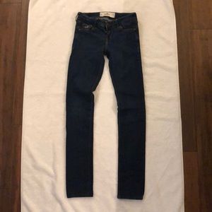 Hollister  - Teen/Girls size 00R W23 L31  indigo denim jeans with dark gold trim